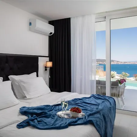 Vila Adria View With Heated Pool Ii Trogir
