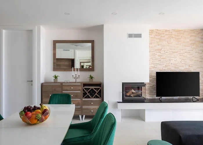 Adria View With Heated Pool Ii *