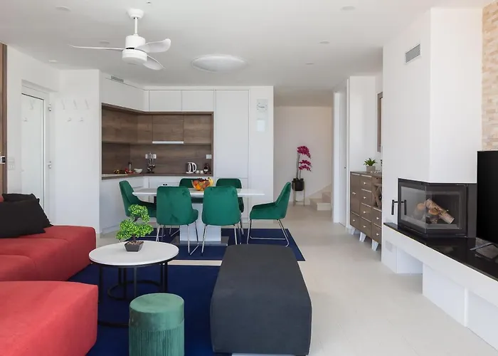 Adria View With Heated Pool Ii