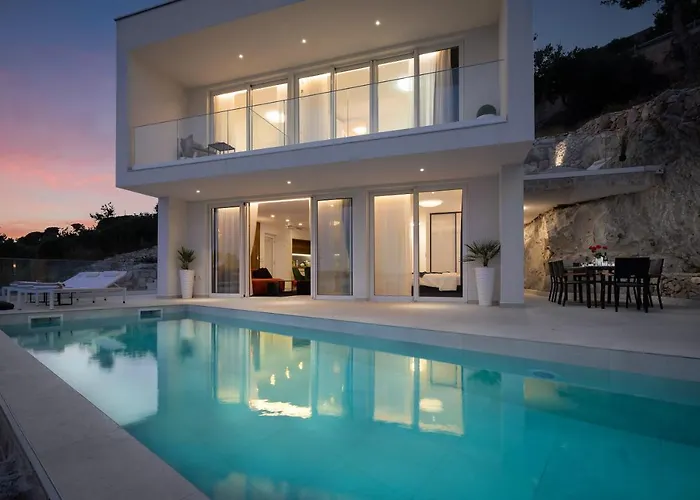 Adria View With Heated Pool Ii