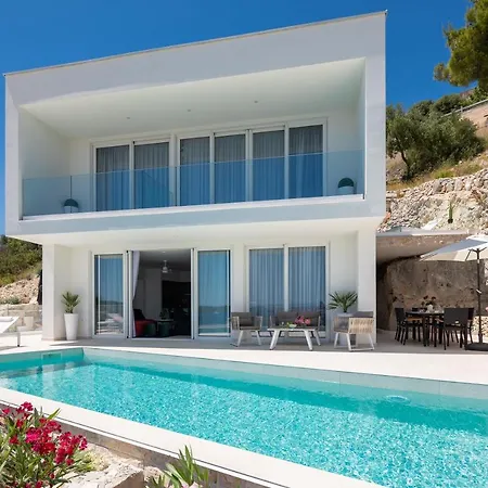 Adria View With Heated Pool Ii فيلة *