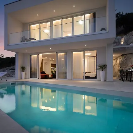 Adria View With Heated Pool Ii