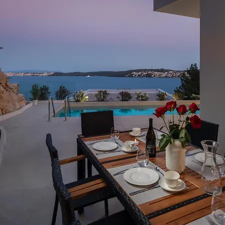 Adria View With Heated Pool Ii * Trogir